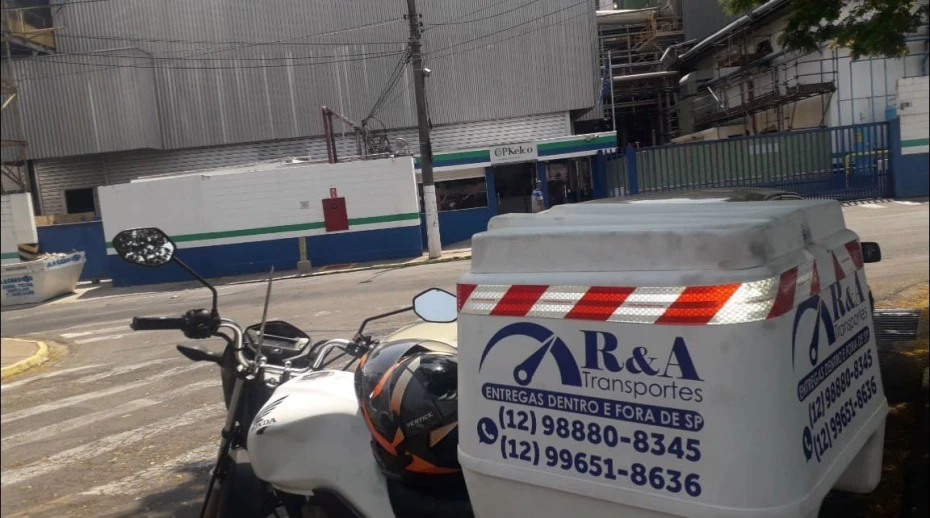 Foto 3:  — R.A Transportes 